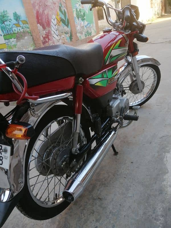 Honda CD70 lush condition 10