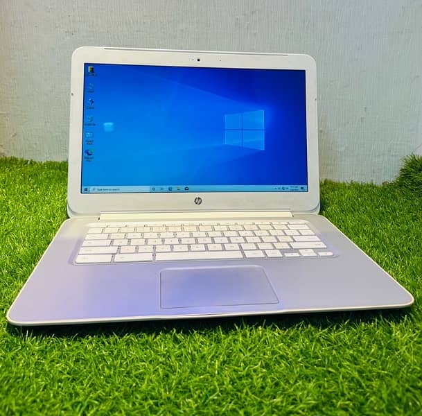 HP Chromebook 14 SMB | 4GB Ram | 128GB SSD | Windows 10 0