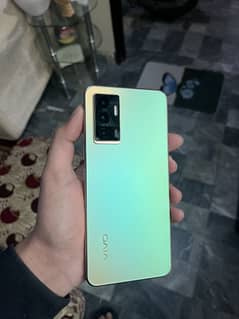 Vivo V23e with Original Box and Charger