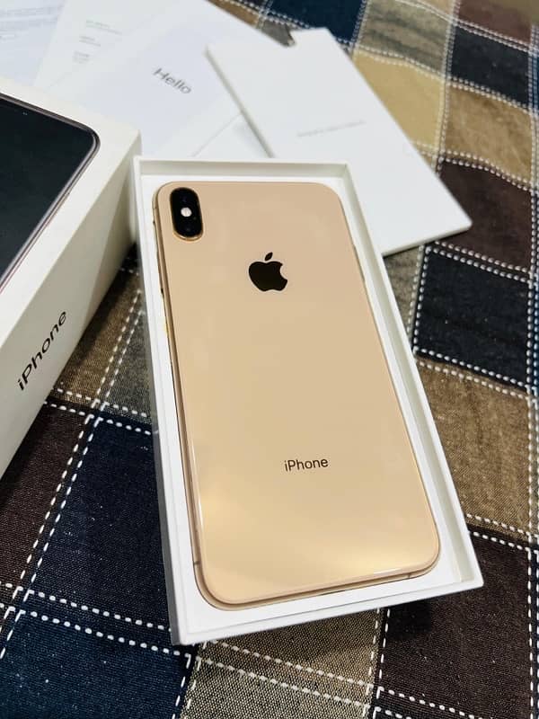 iPhone xs max 256gb Dual Physical Approved 1