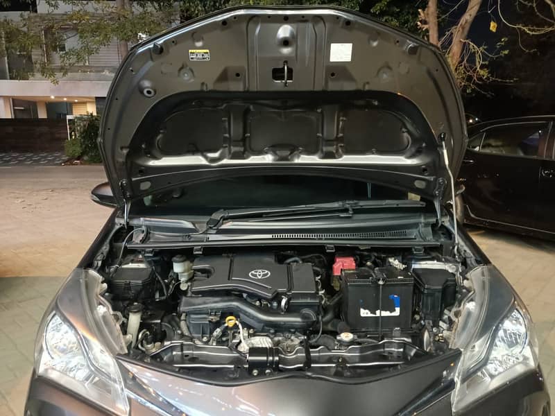 Toyota Vitz Model 2018/Imp 22/25 Full Option Push Start Automatic 10