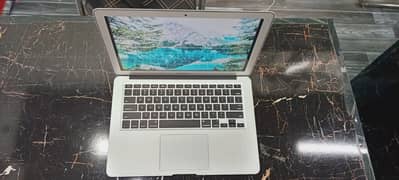 Apple Macbook Air 2017 Core i5