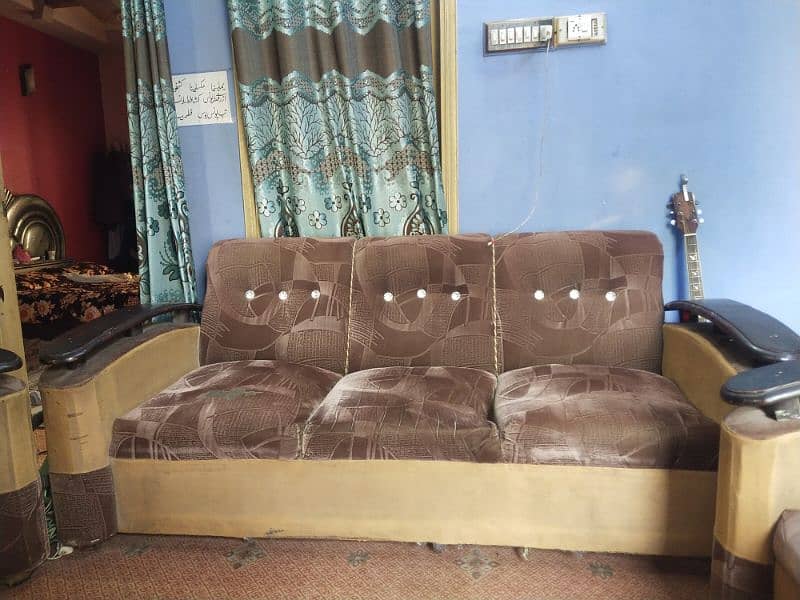 one "3 seater" and  two "one seater" sofa set 2