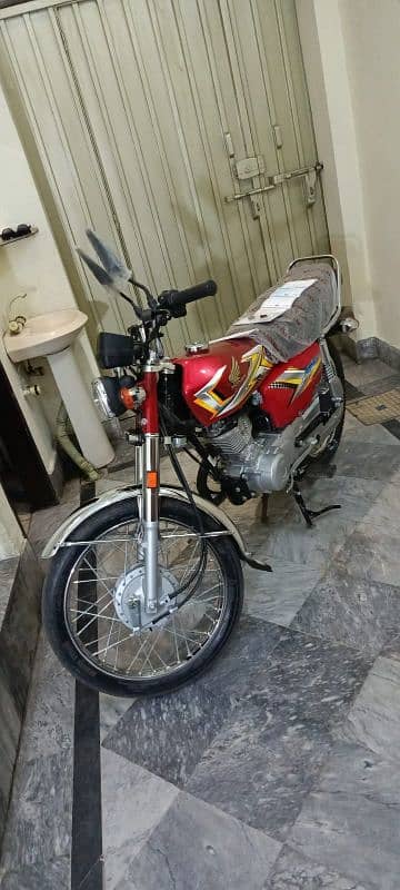 Honda 125 applied for 4