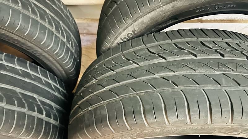 Tire Vee Rubber Vitron ZR 215/55R16 2