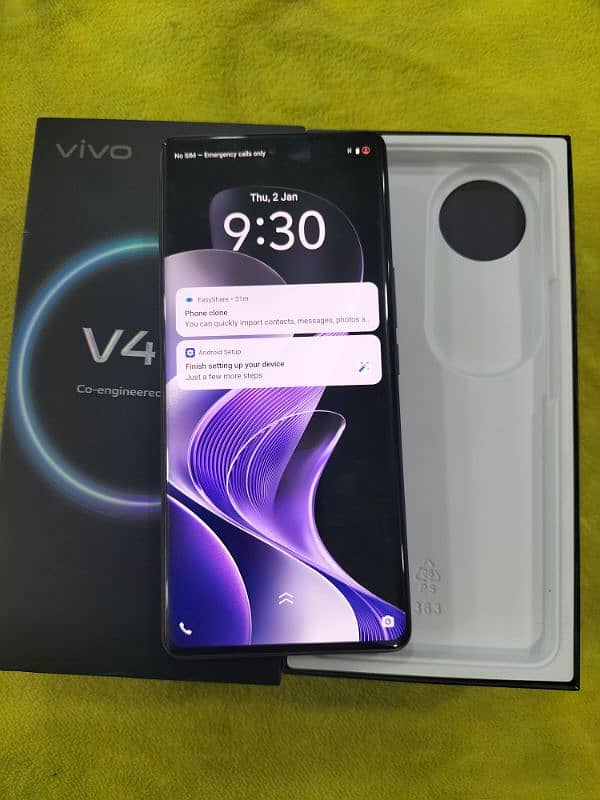 vivo V40 5G 4