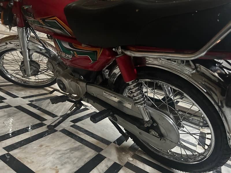 hi i am selling my bike united 70 2022 model 3