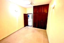 2 BED FLAT FOR SALE IN F-17 ISLAMABAD.