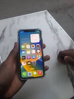 iPhone X