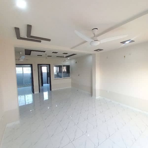 5 Marla New House For Rent in bahria Town Lahore 0