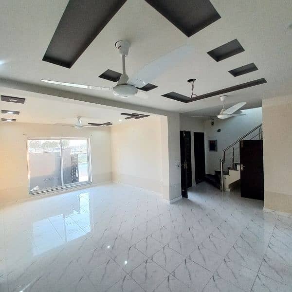 5 Marla New House For Rent in bahria Town Lahore 6