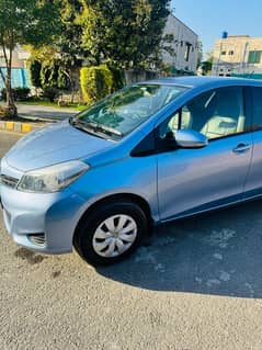 Toyota Vitz 2013