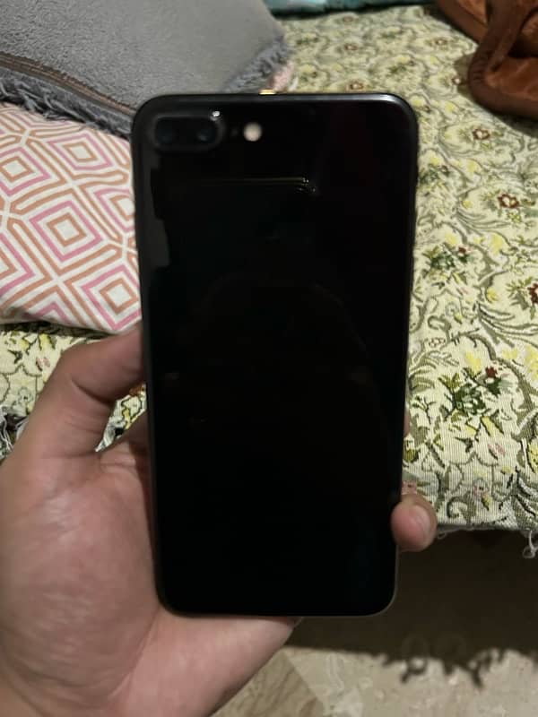 iphone7 plus 128gb Pta approved 3