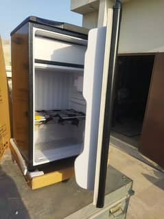 Haier Mini Bedroom Refrigerator