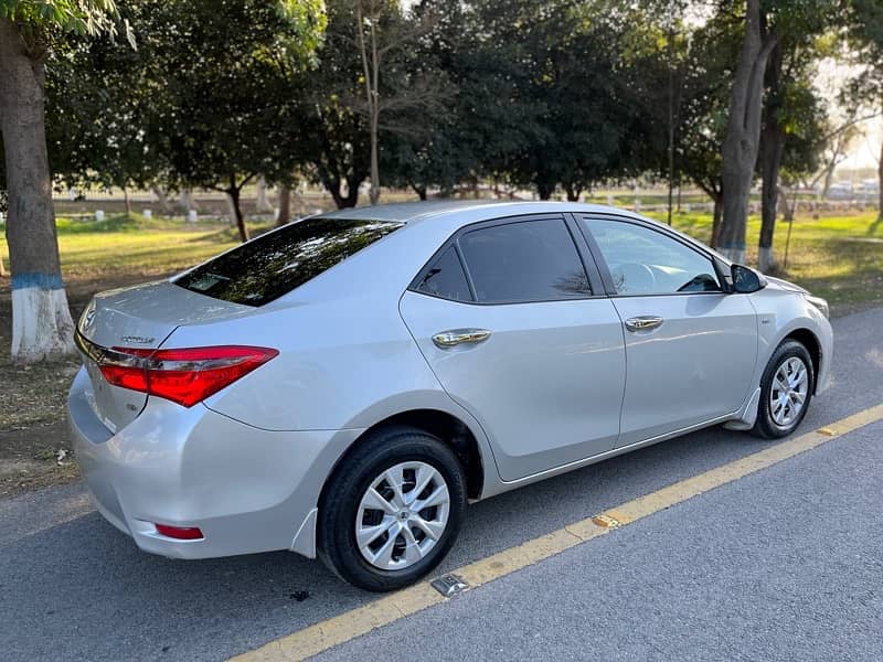 Toyota Corolla GLI 2016 3