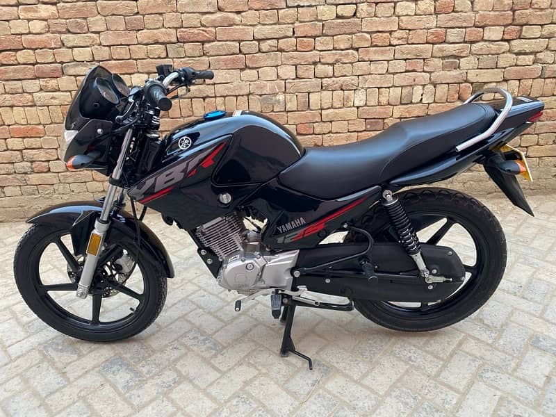 Yamaha 125 2024/25 1