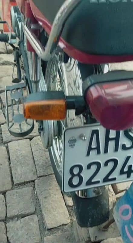 Honda CD 70cc good condition Whatsapp 2