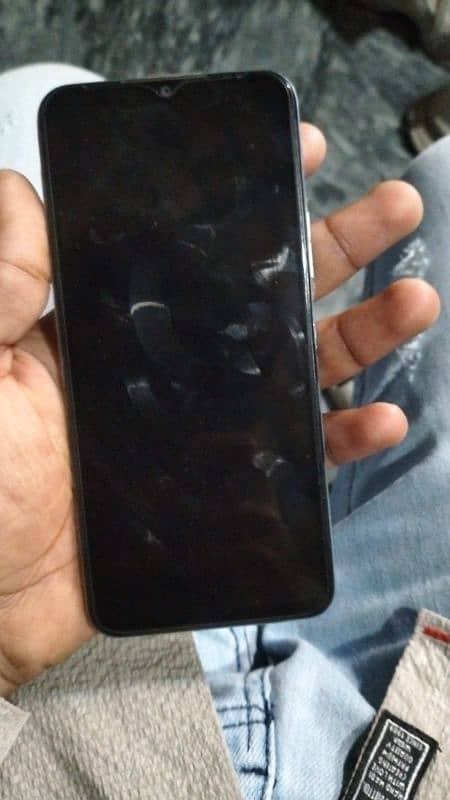 vivo y21 4 64 condition 10/9 koi masla ni hai 1