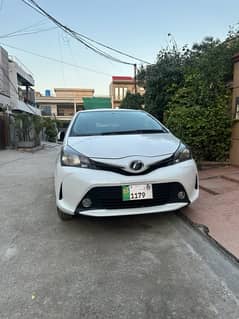 Toyota Vitz 2016