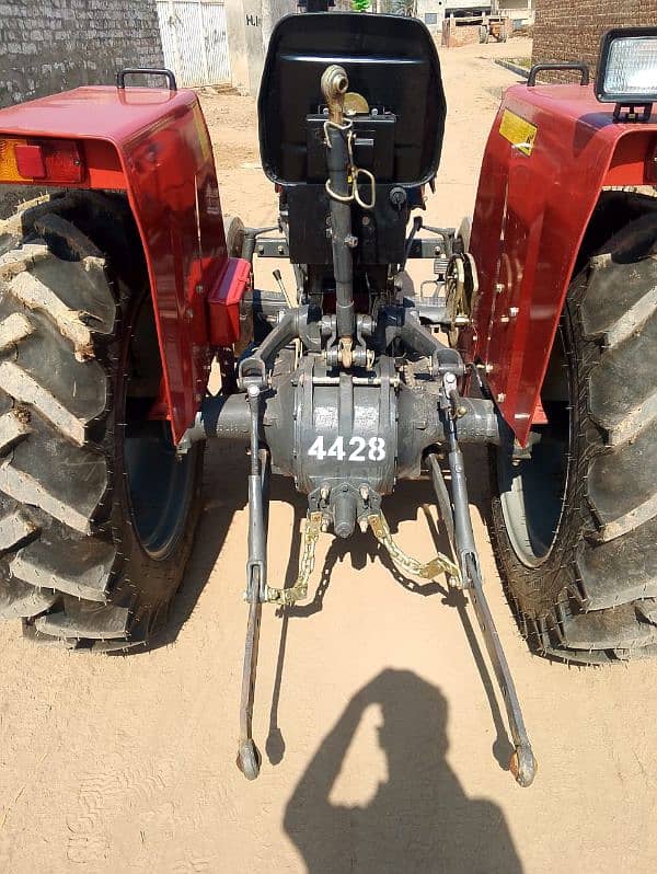 Massey Ferguson 240 Tractor Model 2023 8