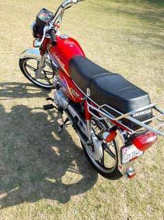 Honda CD70 motorcycle