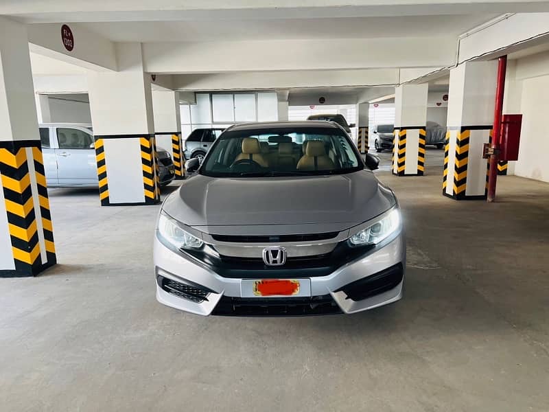 Honda Civic 2016 4