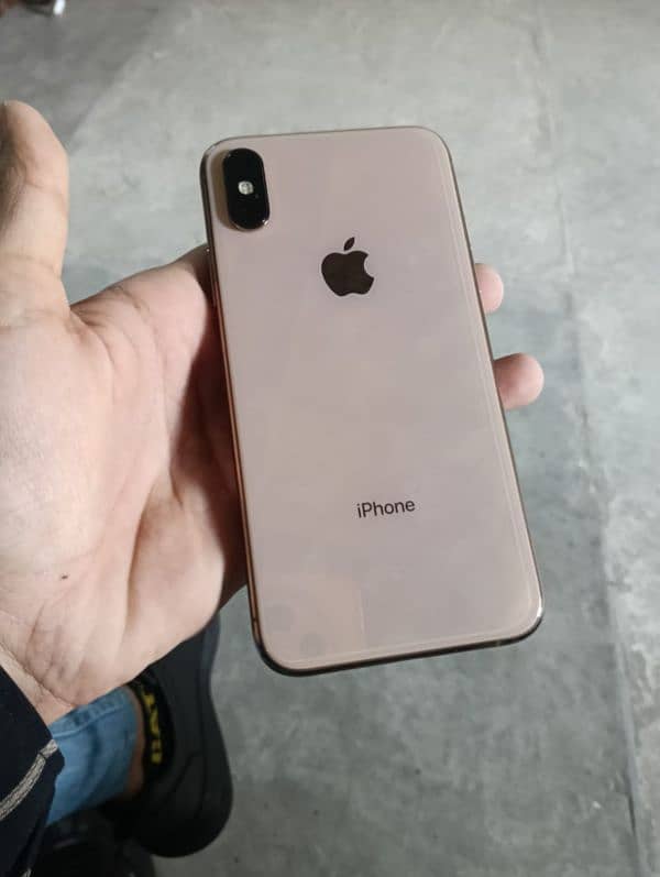 iphone xs factory unlocked 0