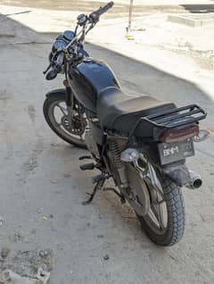 Suzuki gs 150 se