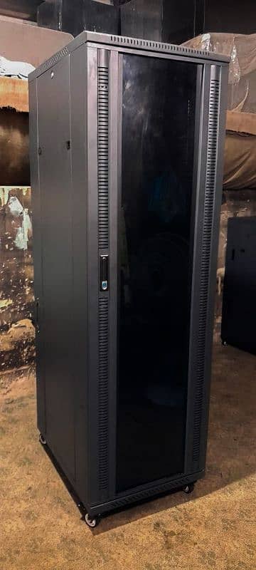 Networking racks 0