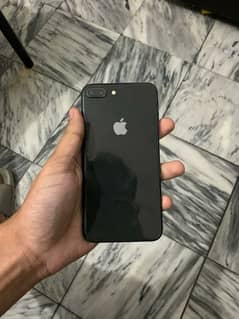 iPhone 8 Plus