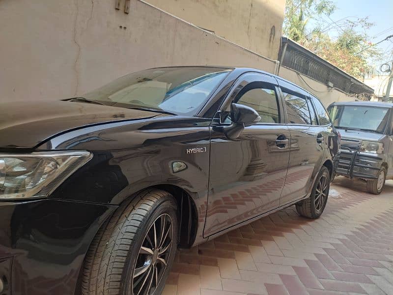 Toyota Corolla Fielder 2014 1
