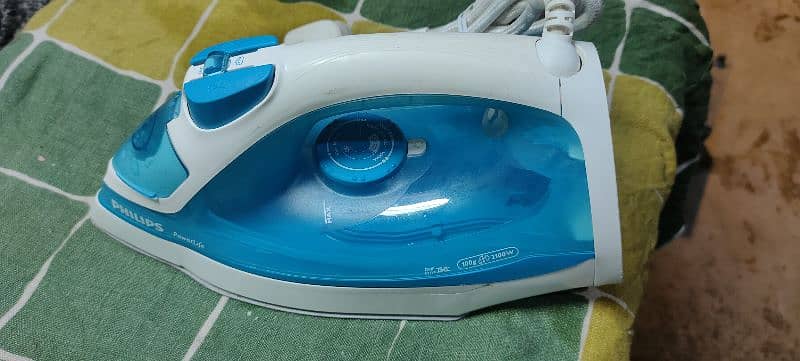 steam iron 7