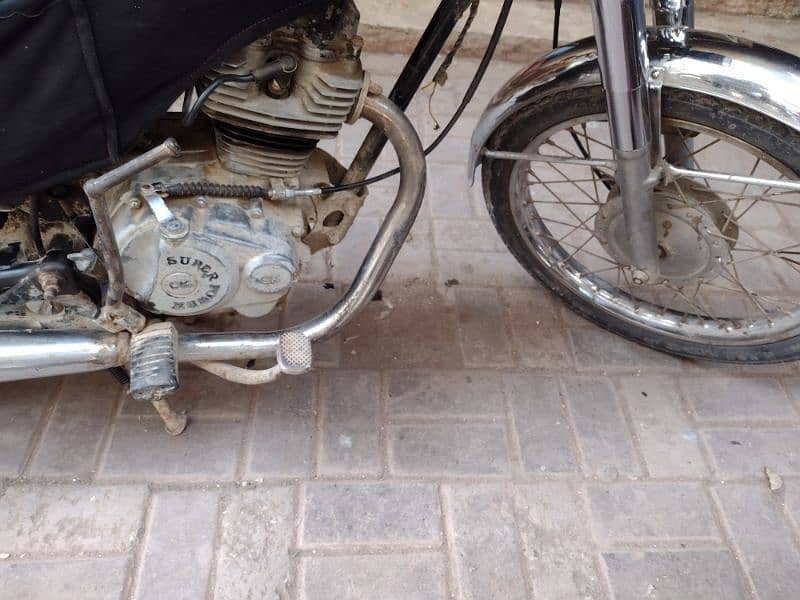 SUPER POWER 125 2015 MODEL Karachi num PERFECT CONDITION vvip engine 6