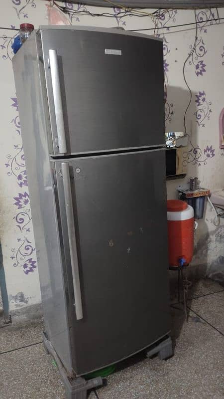 Electrolux fridge full size 8