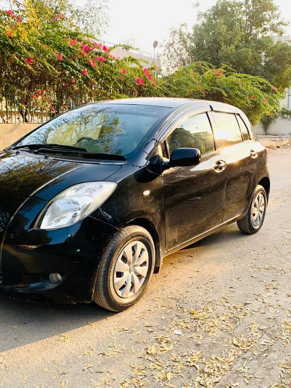 Toyota Vitz 2007 6