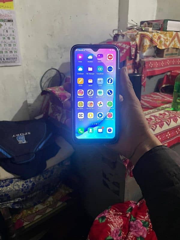 vivo y17 8/256 Pta approved only mobile 03224005915 6