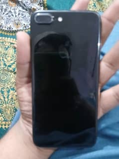 selling I phone 7 plus