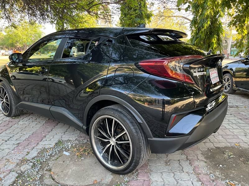 Toyota C-HR 2019/24, S led, 4.5 grade, urgent sale 11