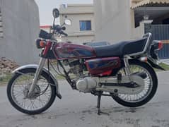 Honda 125 - 2022 - 1st Owner - 10/10