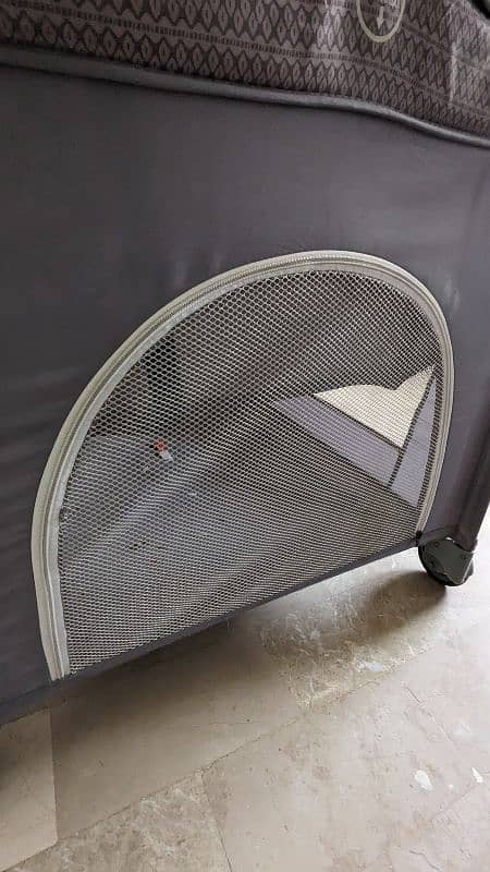 Baby Cot - playpen (tinnies) 7