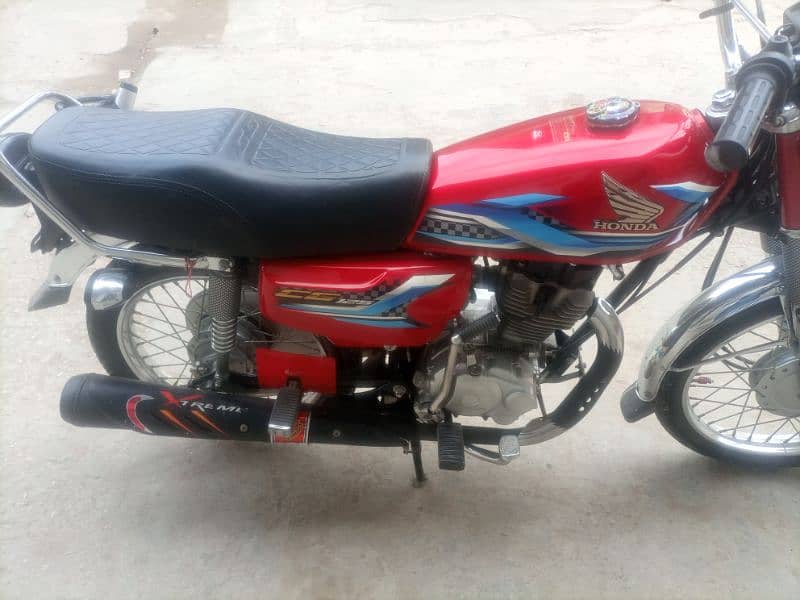 Honda 125 for urgent sail model 2024 3