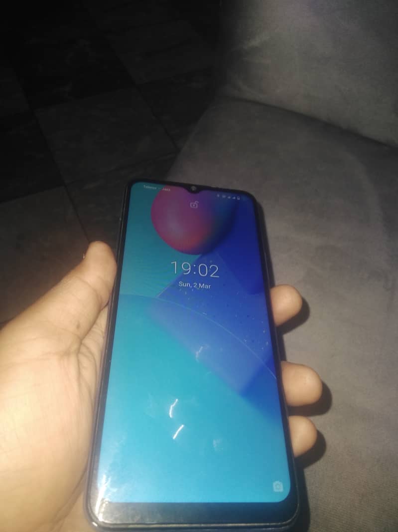 Vivo Y12s with box 6