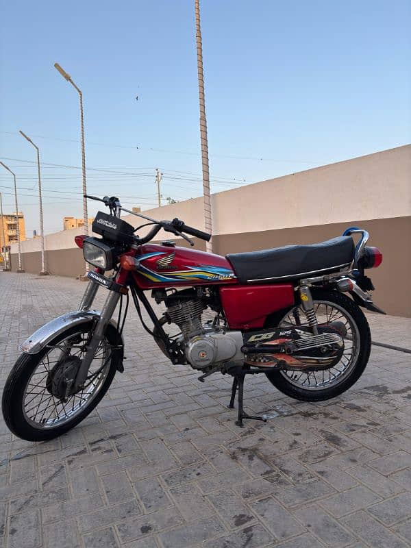 Honda CG125 17 model 3