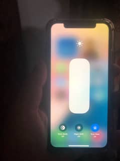 iPhone XS factory unlock