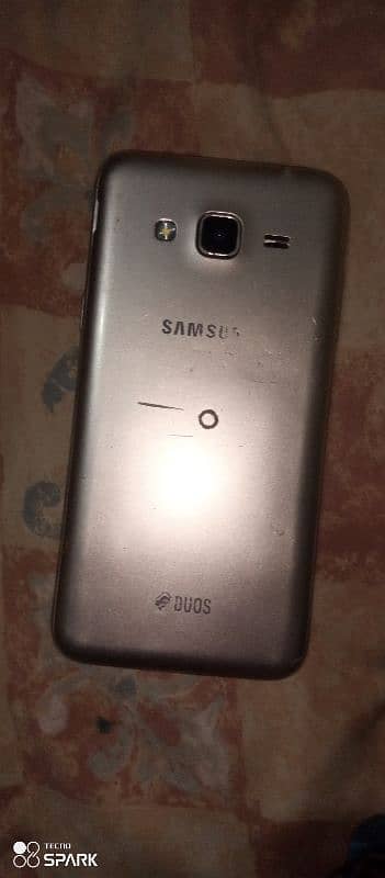 Samsung j3. 1