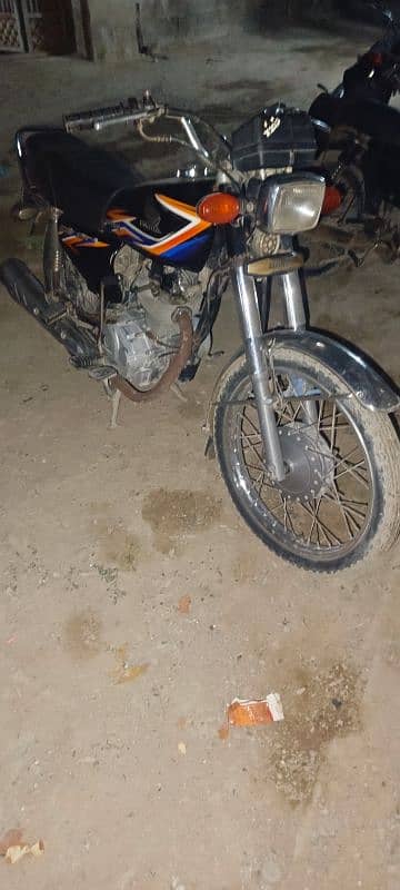 Honda 125 Karachi Number 1