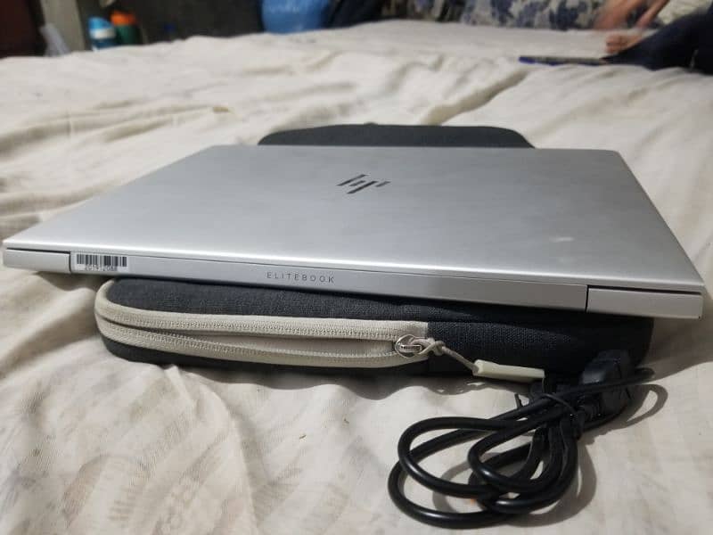 HP elitebook 745 5G 7