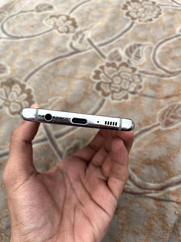 Samsung S10 (pta approved). . . . exchange with pixel 6 and iphone 11 8