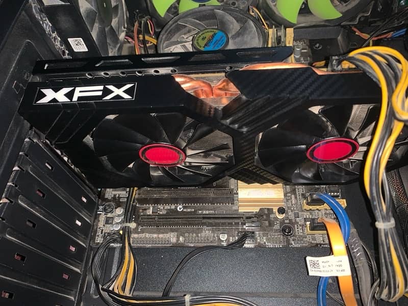 AMD RX 590 XFX FATBOY 8gb 1