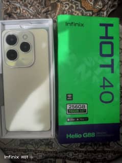 Infinix hot 40 condition10.10 ha full box ha